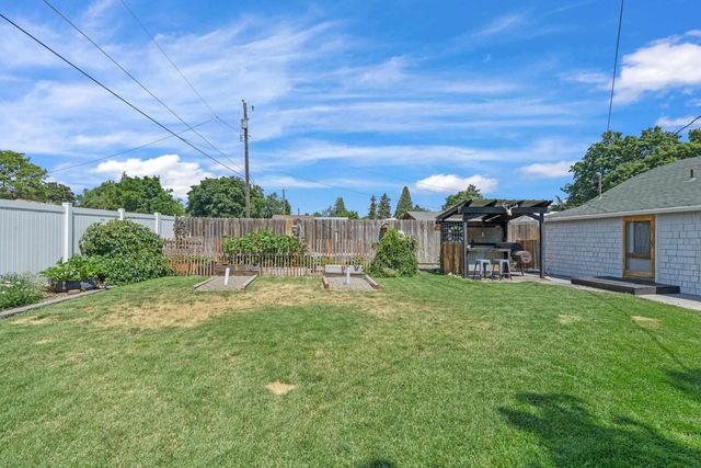 3021 N Girard Rd, Spokane, WA 99212