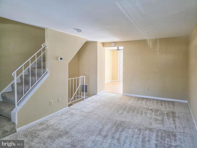 20559 STRATH HAVEN DR, Gaithersburg, MD 20886