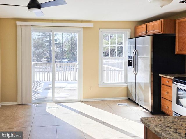 20559 STRATH HAVEN DR, Gaithersburg, MD 20886