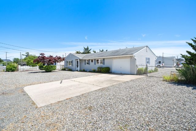258 Bayshore Drive, Barnegat, NJ 08005