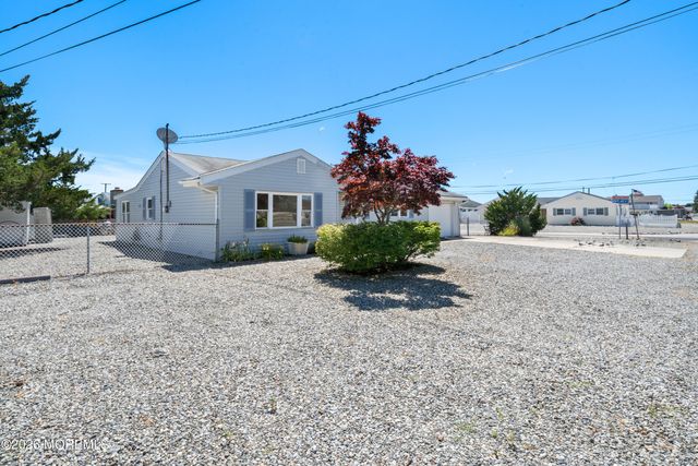 258 Bayshore Drive, Barnegat, NJ 08005