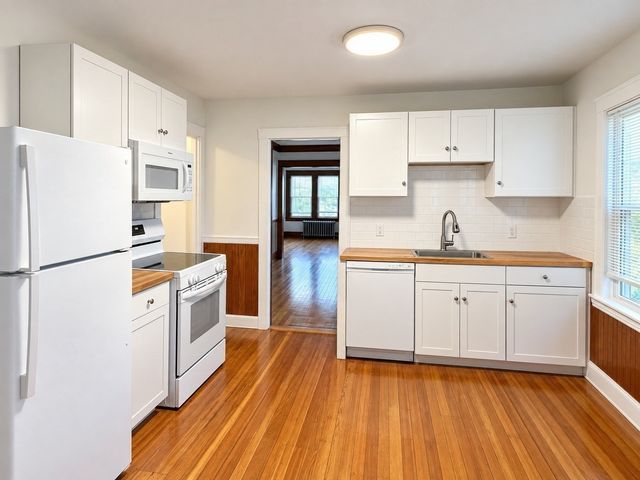 6 Verndale Rd 2, Milton, MA 02186