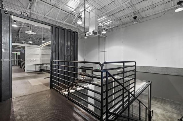 7620 NW 25th St 4, Miami, FL 33122