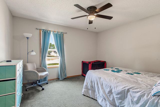 4048 W Falcon Drive, Battlefield, MO 65619