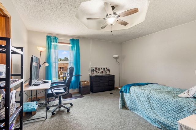 4048 W Falcon Drive, Battlefield, MO 65619