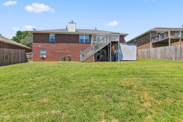 4048 W Falcon Drive, Battlefield, MO 65619