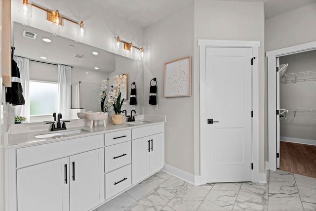 3151 Rolling Brook Drive, Columbia, TN 38401