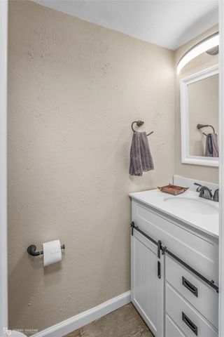 10005 Saratoga Drive, Shreveport, LA 71115