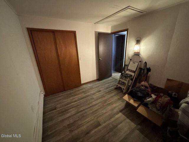 27 Franklin Street, Gloversville, NY 12078