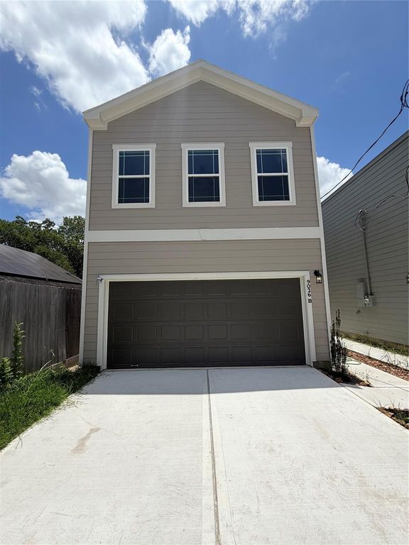 9026 Madera Road B, Houston, TX 77078