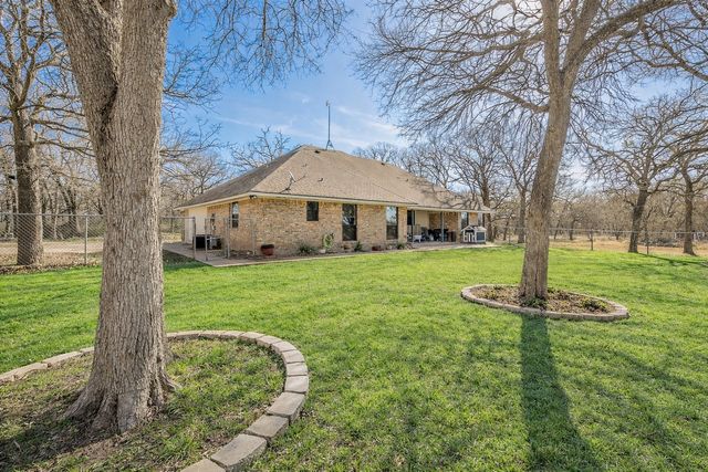 1325 N Katy Road, Elm Mott, TX 76640