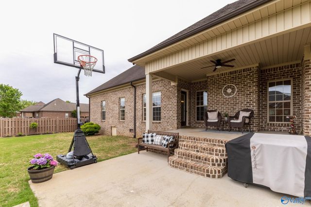 13219 Newby Plantation Lane, Athens, AL 35613