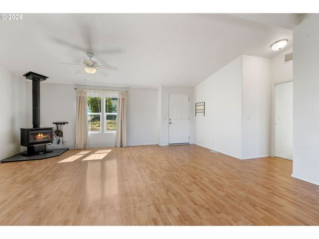1606 TAYLOR Ave, Hood River, OR 97031