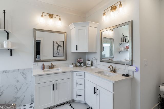 105 Red Bluff Drive, Athens, GA 30607