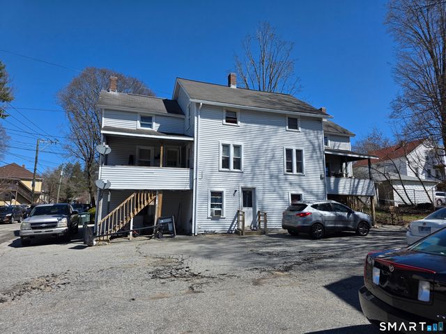 129 Woodstock Avenue, Putnam, CT 06260