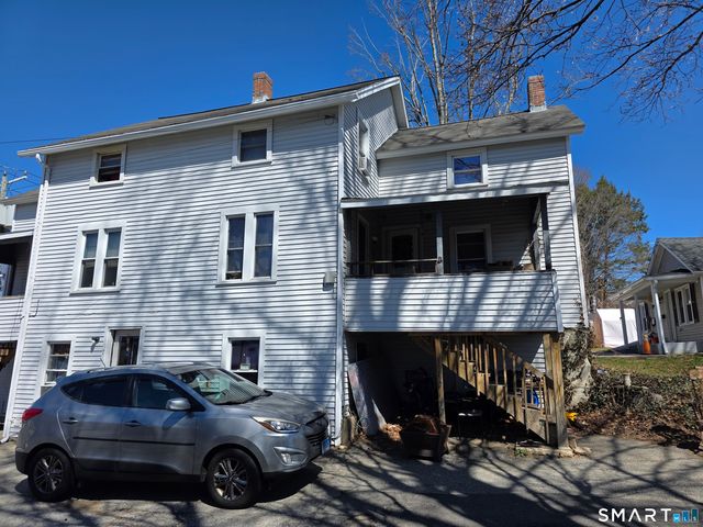 129 Woodstock Avenue, Putnam, CT 06260