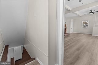 7 N PEARL ST, York, PA 17404