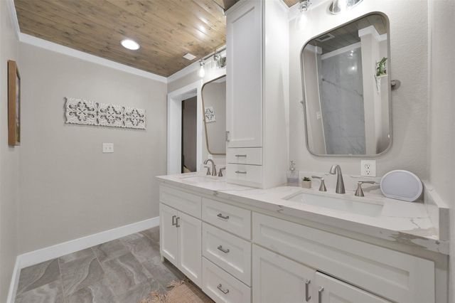 17691 Rogers Road, New Waverly, TX 77358