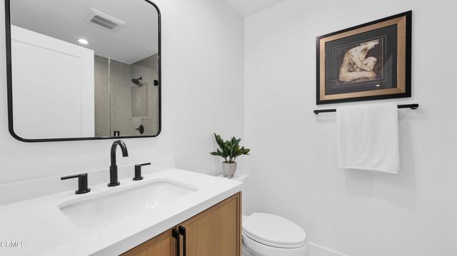 2283 Northpark Street, Thousand Oaks, CA 91362