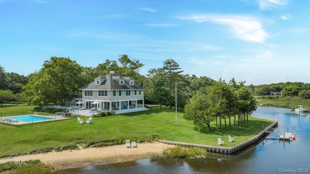 11 Bay Road, Quogue, NY 11959