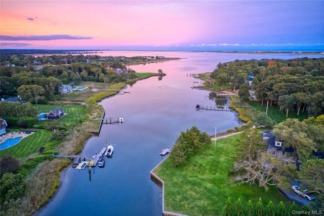 11 Bay Road, Quogue, NY 11959