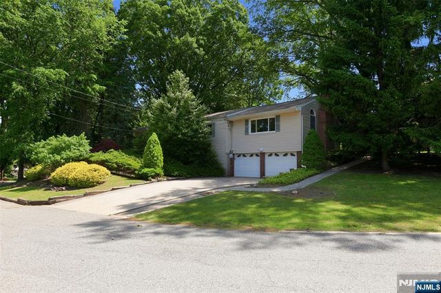 165 Glenn Avenue, Norwood, NJ 07648