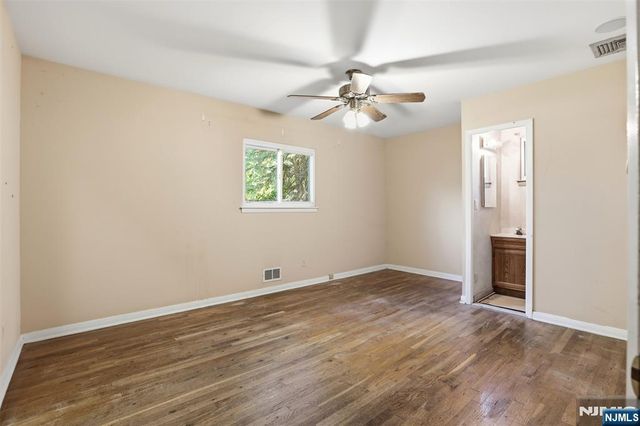 165 Glenn Avenue, Norwood, NJ 07648