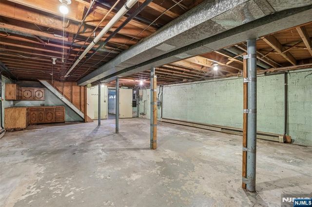 165 Glenn Avenue, Norwood, NJ 07648