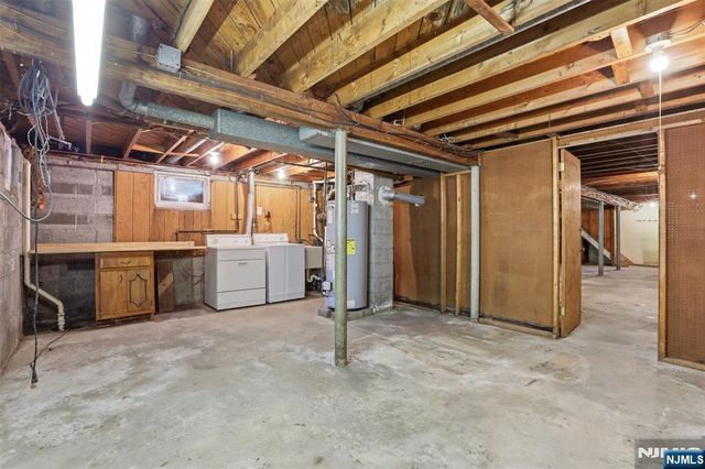 165 Glenn Avenue, Norwood, NJ 07648