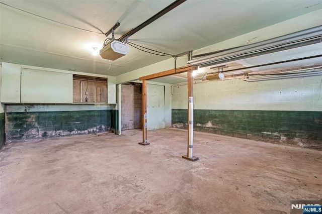 165 Glenn Avenue, Norwood, NJ 07648