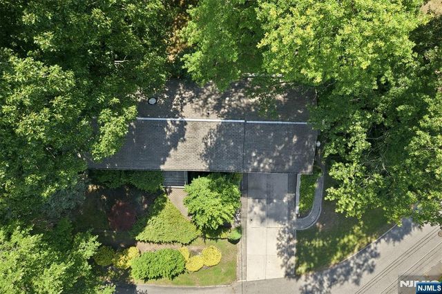165 Glenn Avenue, Norwood, NJ 07648