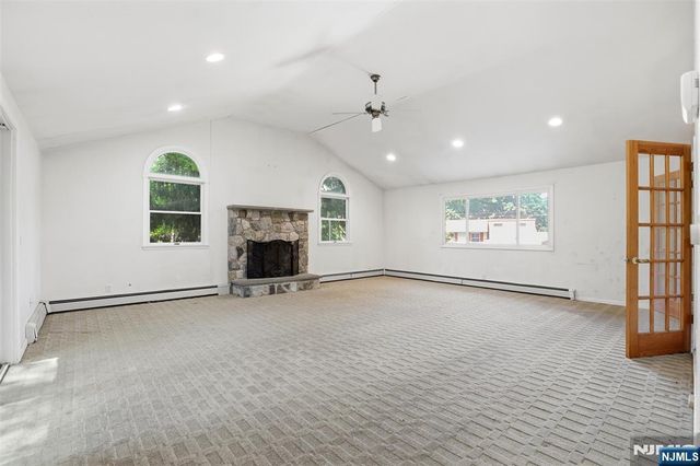 165 Glenn Avenue, Norwood, NJ 07648