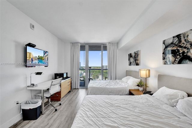 2602 E Hallandale Beach Blvd R906, Hallandale Beach, FL 33009