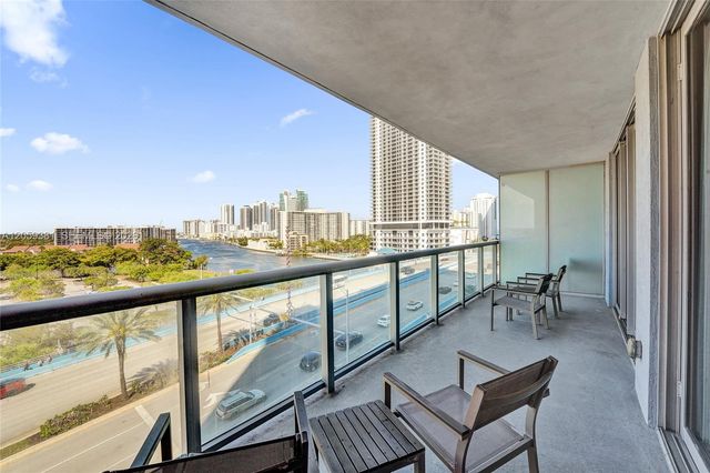 2602 E Hallandale Beach Blvd R906, Hallandale Beach, FL 33009