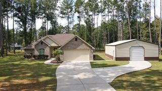 31 County Road 2266, Cleveland, TX 77327