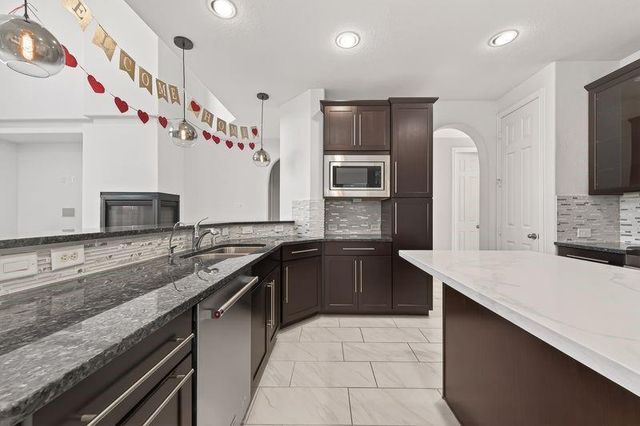 13602 Masonwood Field Ct, Cypress, TX 77429