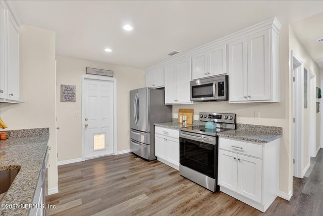 1490 W 10TH Street, Jacksonville, FL 32209