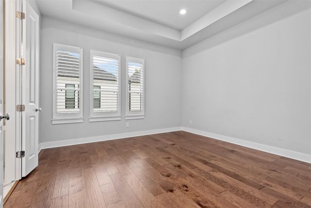 909 Oak Street C, Houston, TX 77018