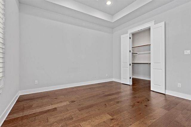 909 Oak Street C, Houston, TX 77018