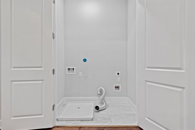 909 Oak Street C, Houston, TX 77018