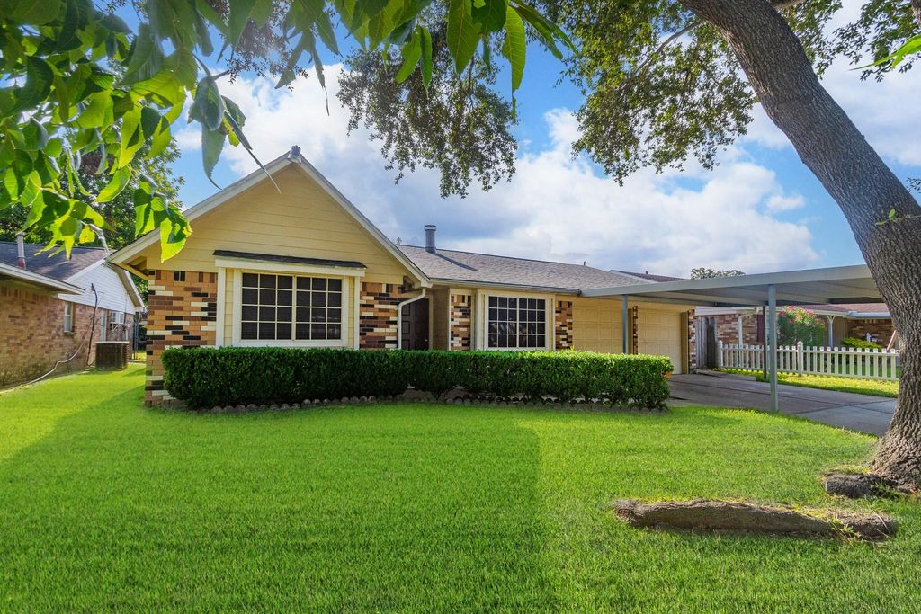 4210 Cork Lane, Deer Park, TX 77536