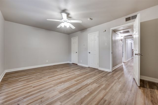 10201 Regal Oaks Drive 103, Dallas, TX 75230