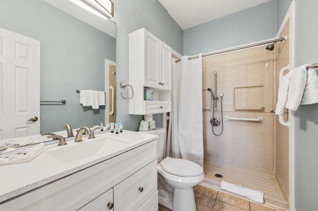 4705 Wild Iris Dr Apt 202, Myrtle Beach, SC 29577