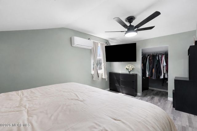 458 S Laurel Avenue, Hazlet, NJ 07734