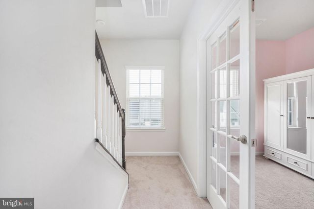 2010 TRACK CIR, Fredericksburg, VA 22401