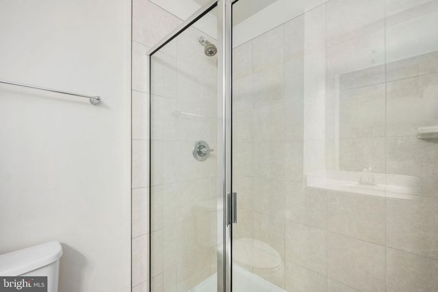 2010 TRACK CIR, Fredericksburg, VA 22401