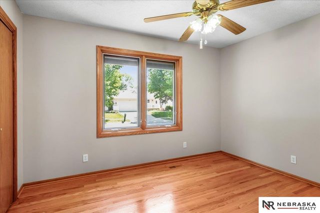 6109 NW 11th Street, Lincoln, NE 68521