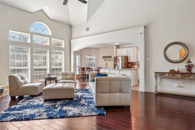 1404 Taylor Lane, Mckinney, TX 75071