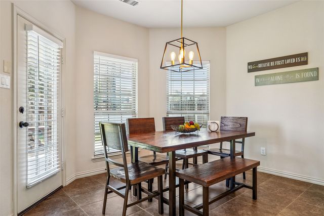 1404 Taylor Lane, Mckinney, TX 75071