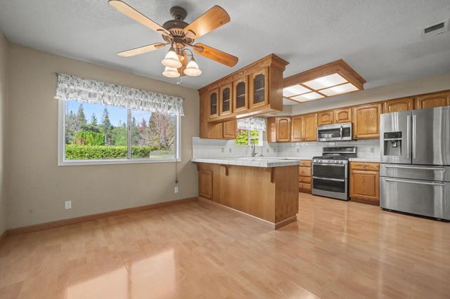 21580 Gayla Dr, Pine Grove, CA 95665